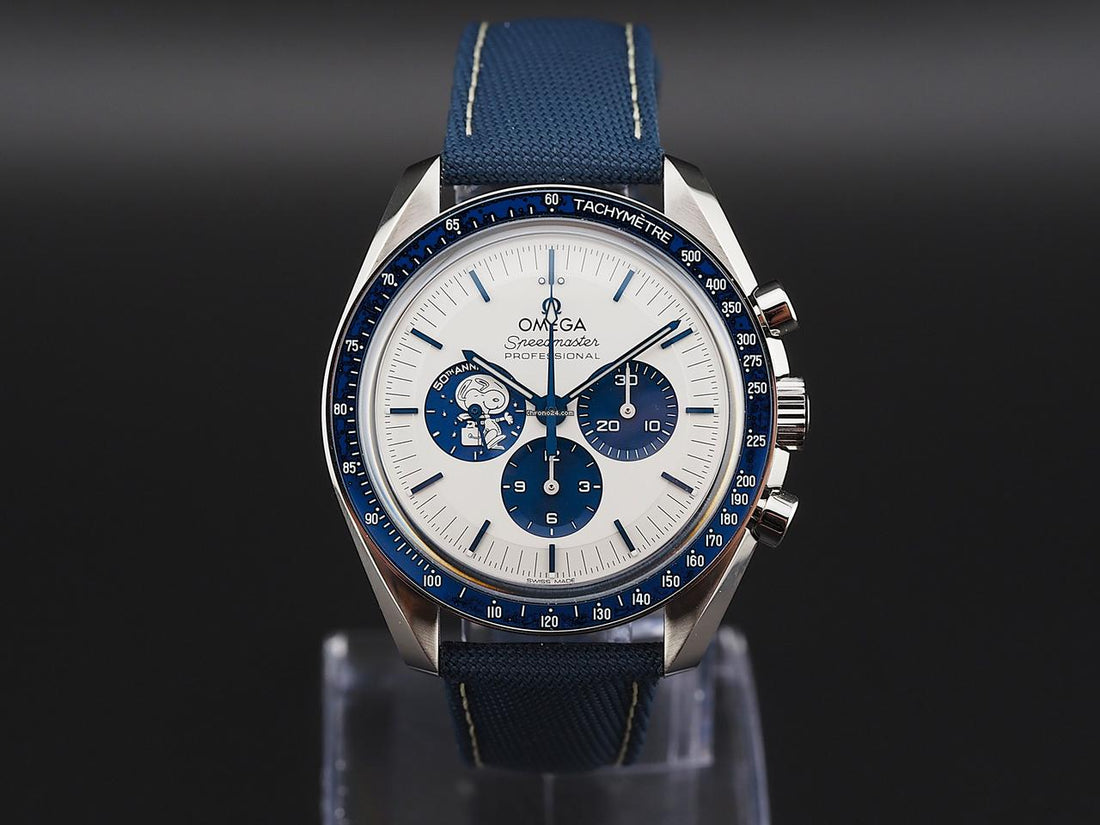 Omega Speedmaster 'Silver Snoopy Award'