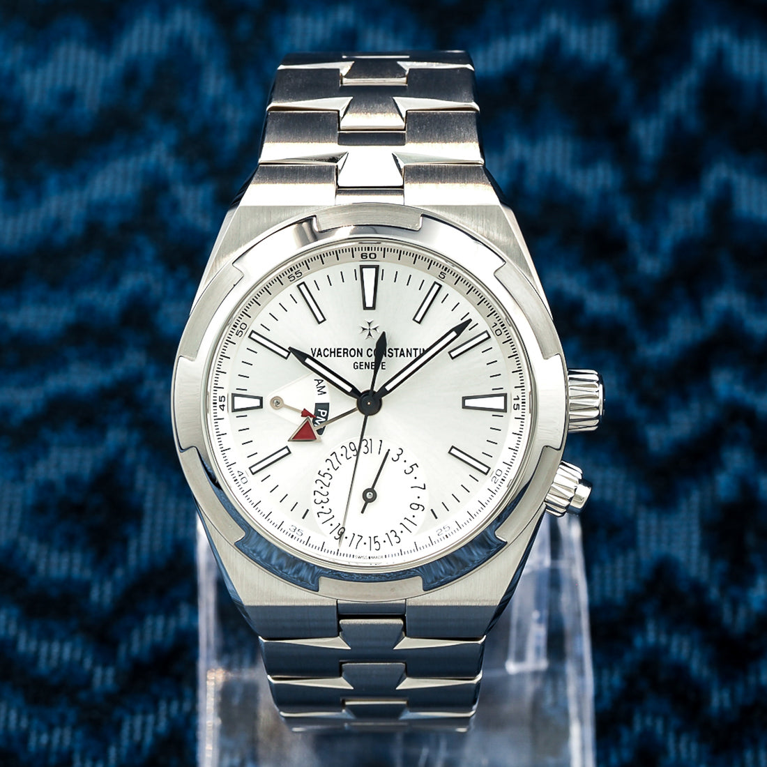Vacheron Constantin Overseas Dual Time Ref. 7900V Silver Dial | Full Set