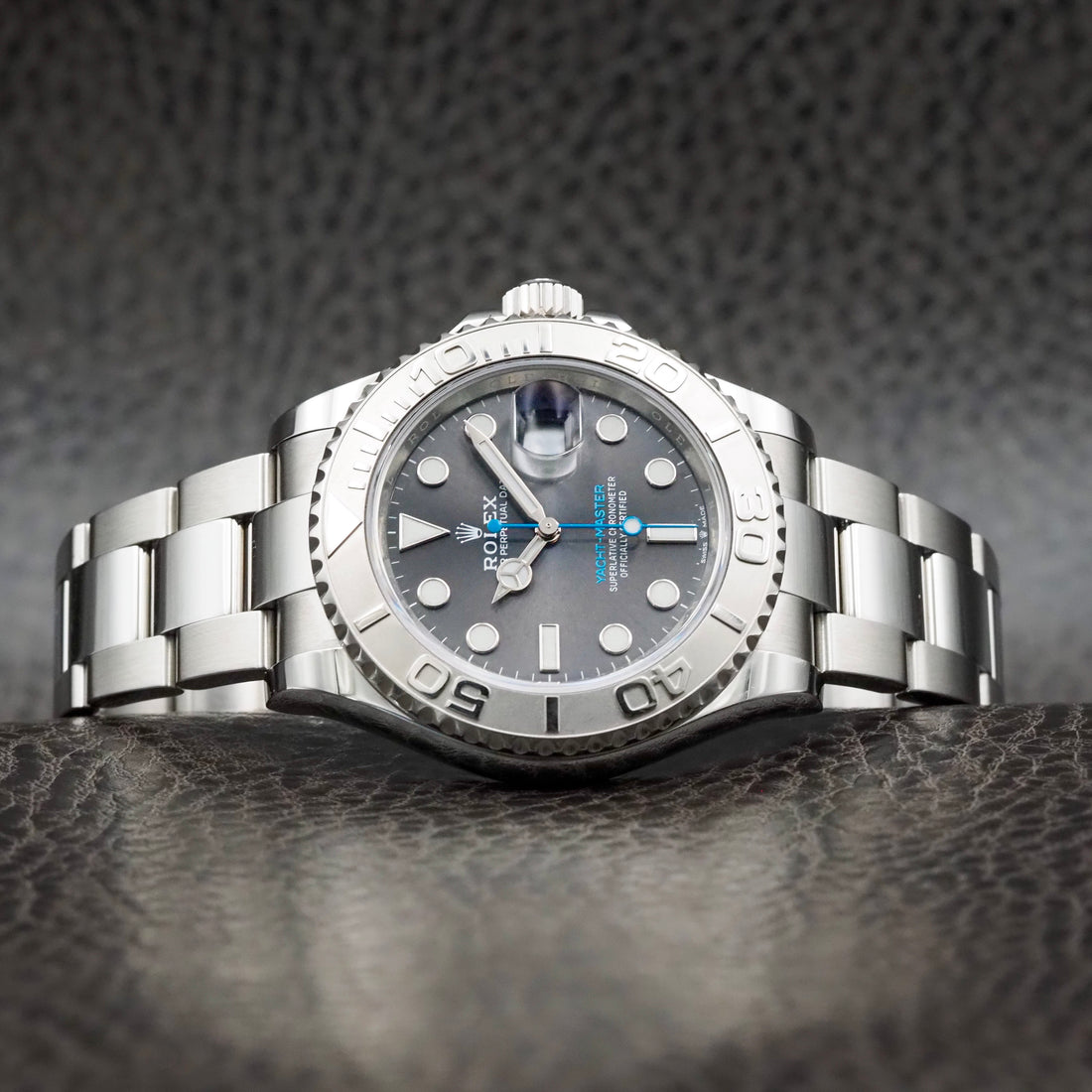 Rolex Yacht-Master 40 – Rhodium Dial Blue Hands (126622)