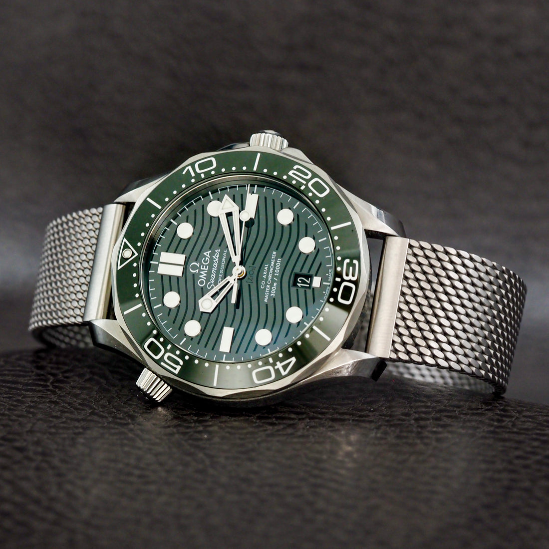 Omega Seamaster Diver 300M “Seaweed”