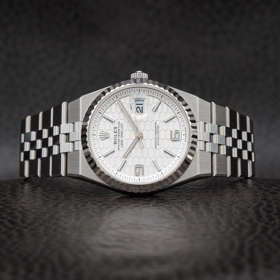 Rolex Land-Dweller 36 White Dial 127234 (2025) – Full Set, Flawless Condition