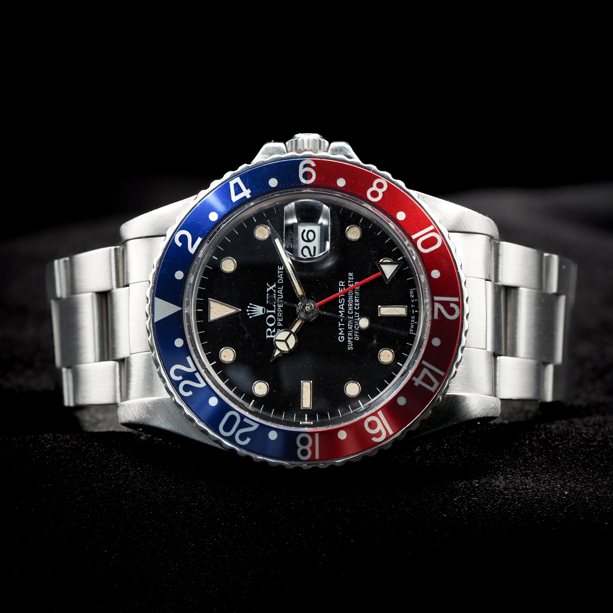 Rolex 40mm GMT-Master "Pepsi" 16750