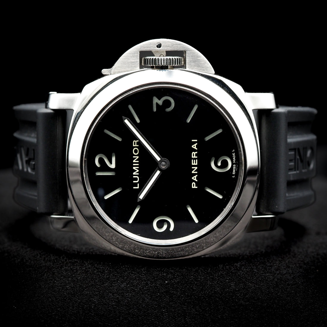 Panerai Luminor Base